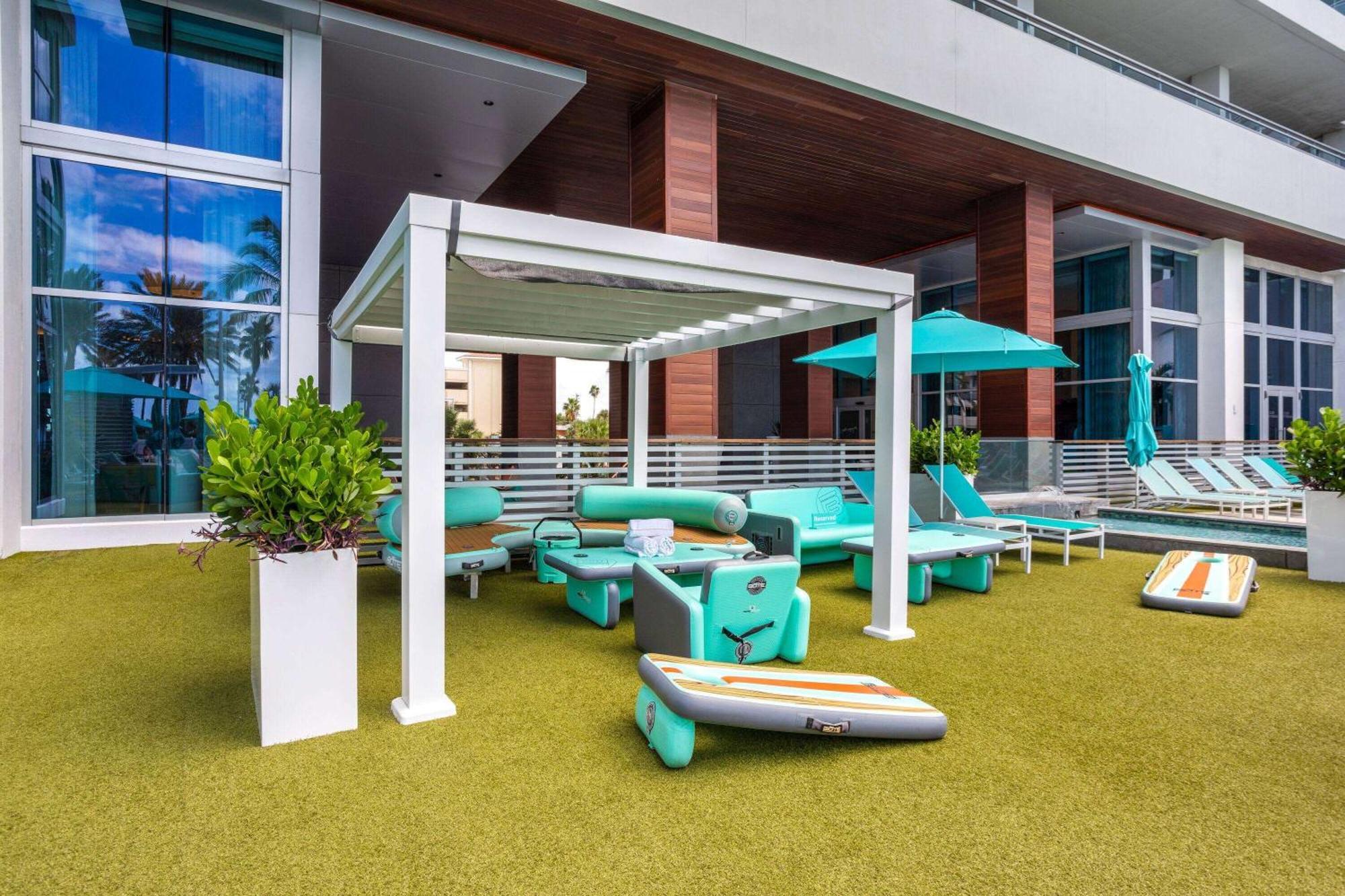 Wyndham Grand Clearwater Beach Exterior photo