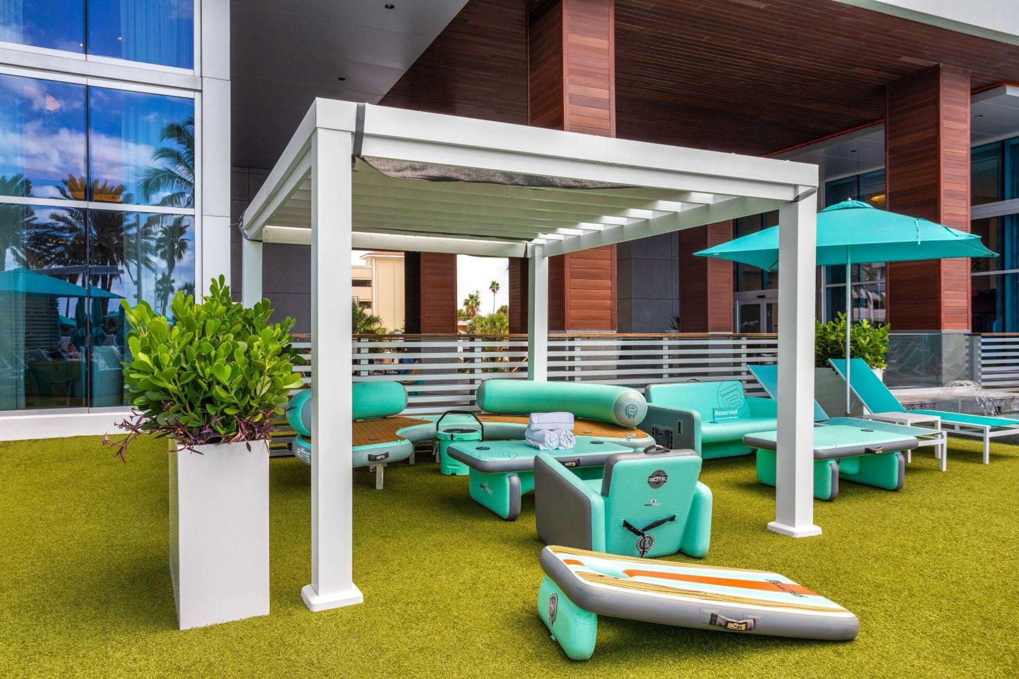 Wyndham Grand Clearwater Beach Exterior photo
